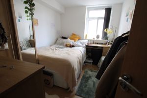 Photo 8- click for photo gallery